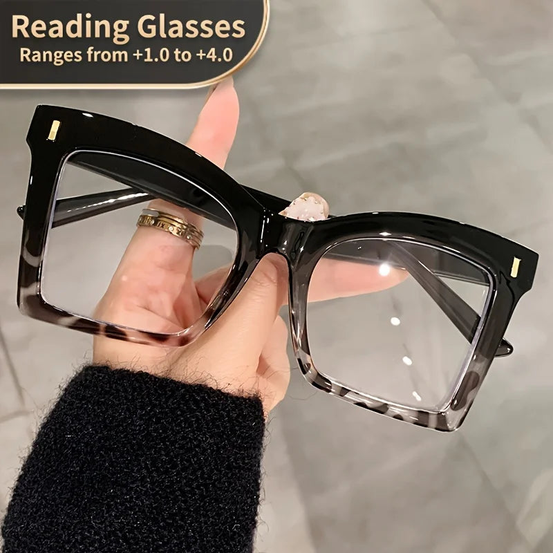 Lunettes loupe femme arrondie avec verres coloré