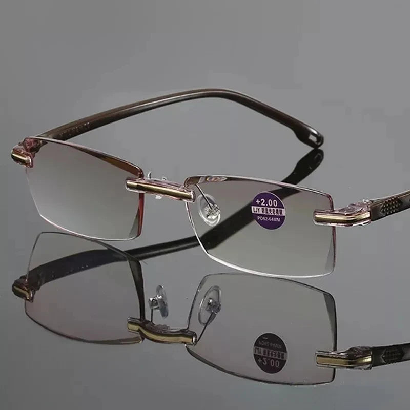 lunettes loupe homme avec grossisement
